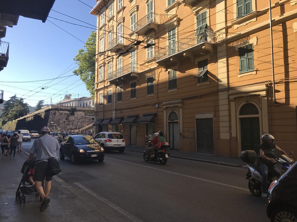 Guest House Montenegro La Spezia Exterior foto